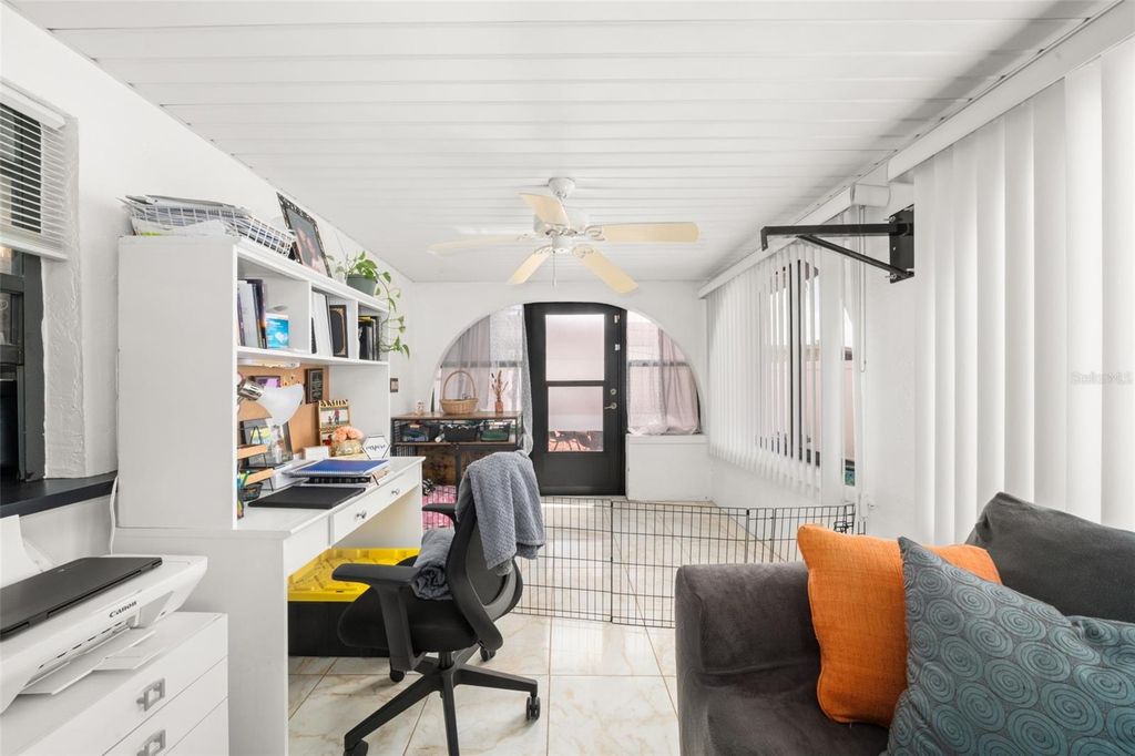 Image 9 of property listing at 4201 WESTMINSTER ROAD, Sebring, FL 33875