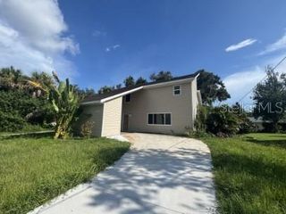 3949 LOTHAIR AVENUE, North Port, FL 34287