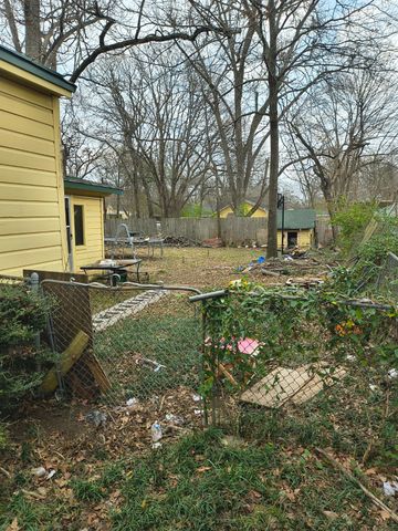 641 SE 22nd, Paris, TX 75460