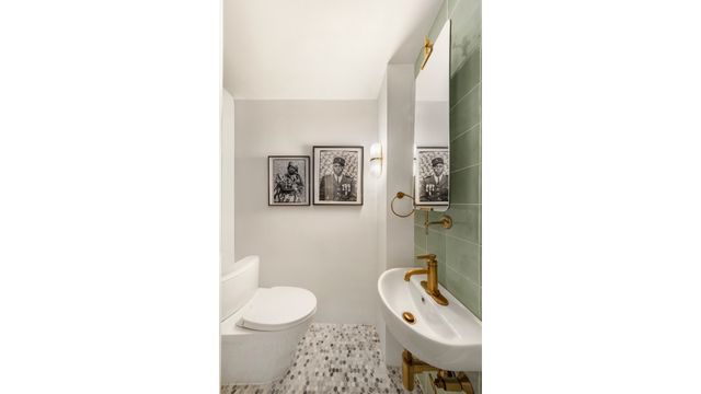 60 MONTGOMERY Place, New York City, NY 11215