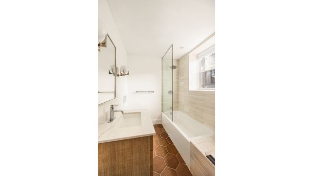 60 MONTGOMERY Place, New York City, NY 11215