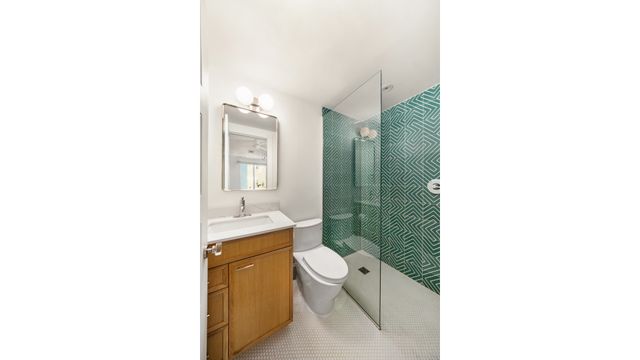 60 MONTGOMERY Place, New York City, NY 11215