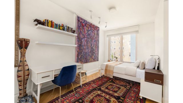 60 MONTGOMERY Place, New York City, NY 11215
