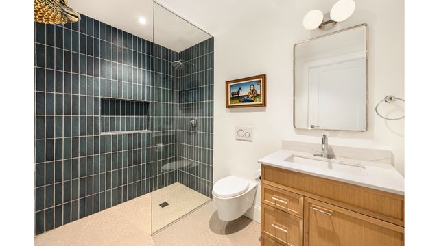 60 MONTGOMERY Place, New York City, NY 11215