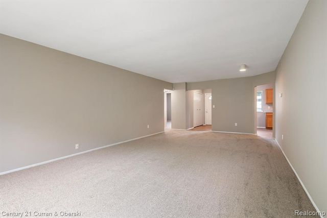 26596 Franklin Pointe Drive, Southfield, MI 48034