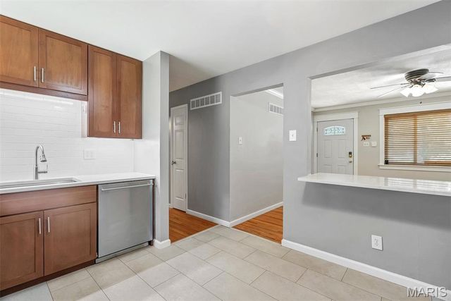 704 La Marite Drive, Manchester, MO 63021