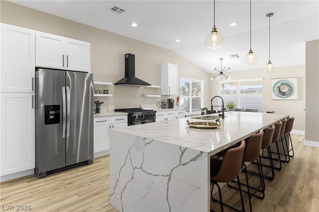 137 La Mirada Drive, Henderson, NV 89015