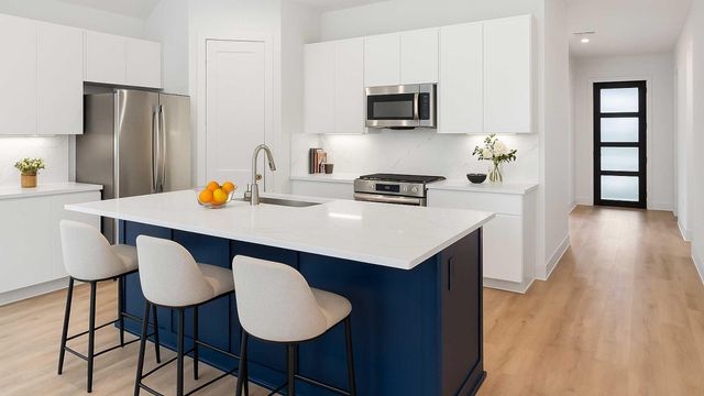 407 Summerset Landing Court, Conroe, TX 77304