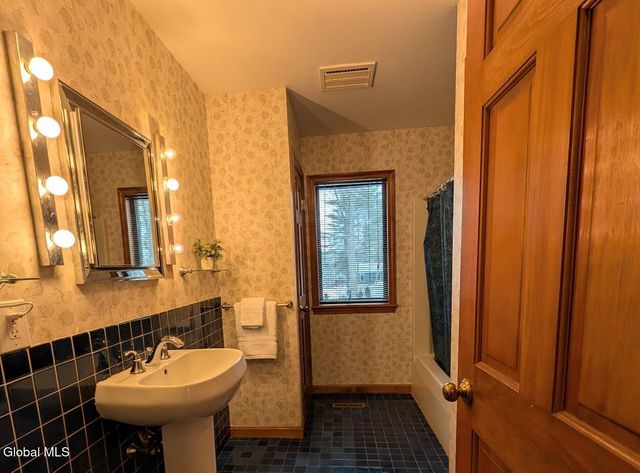 48 Birch Road, Queensbury, NY 12845