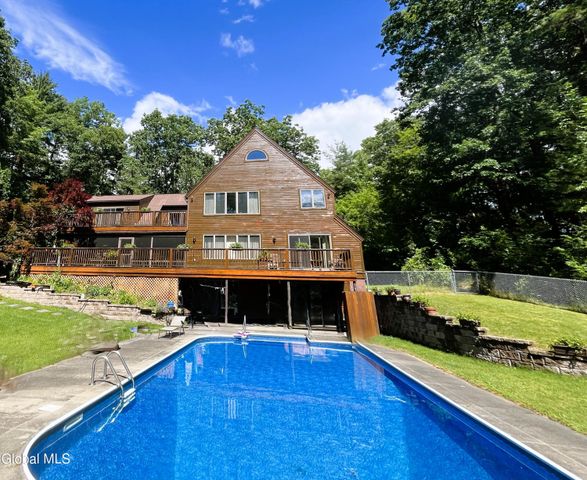 48 Birch Road, Queensbury, NY 12845