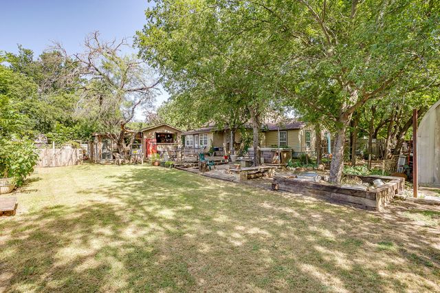 515 SW 13th Street, Mineral Wells, TX 76067