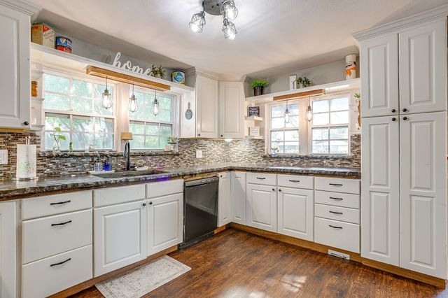 515 SW 13th Street, Mineral Wells, TX 76067