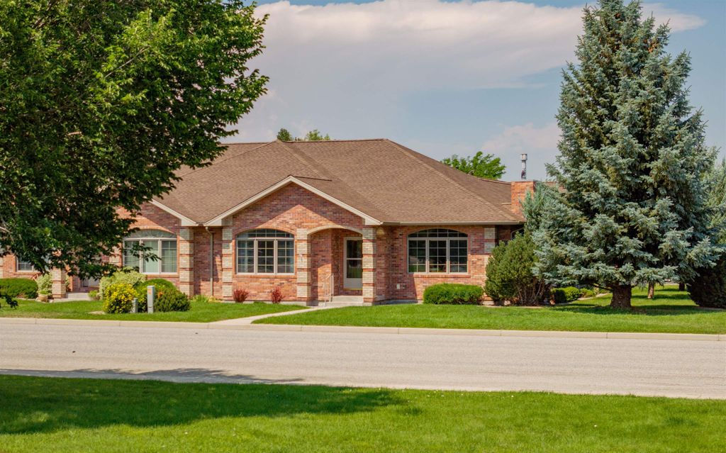 2307 Cougar Ave, Cody, WY 82414 photo 1