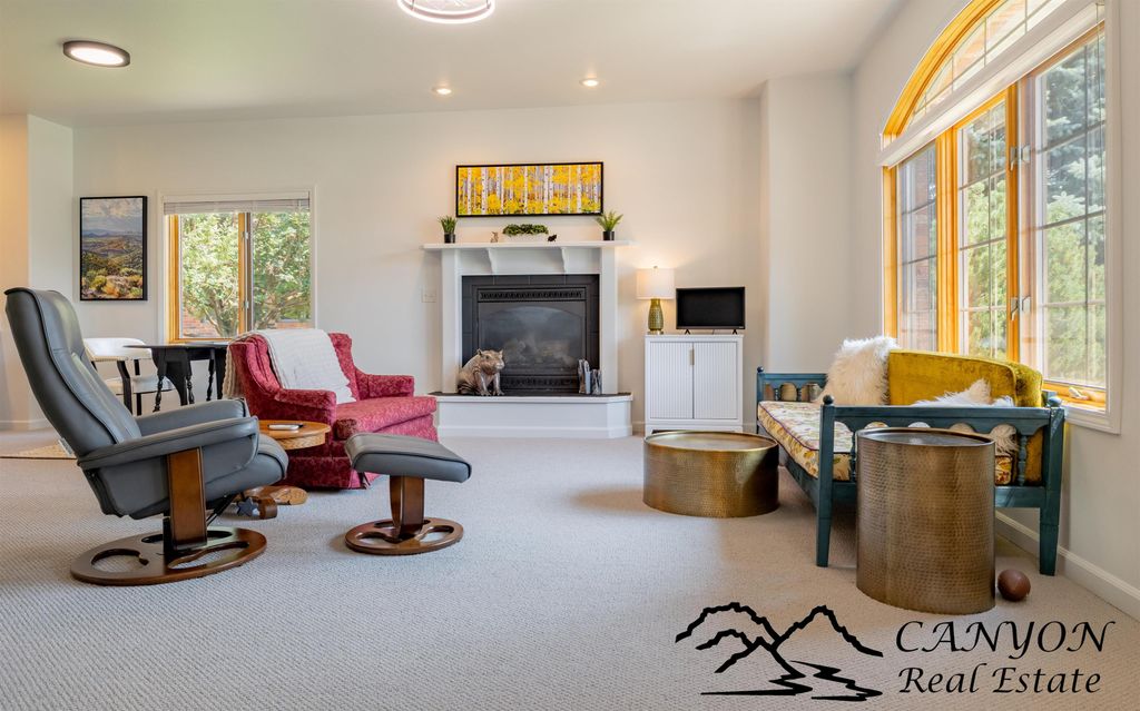 2307 Cougar Ave, Cody, WY 82414 photo 4
