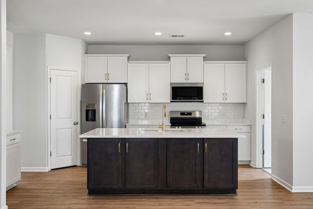 2101 Utsey Street, Johns Island, SC 29455