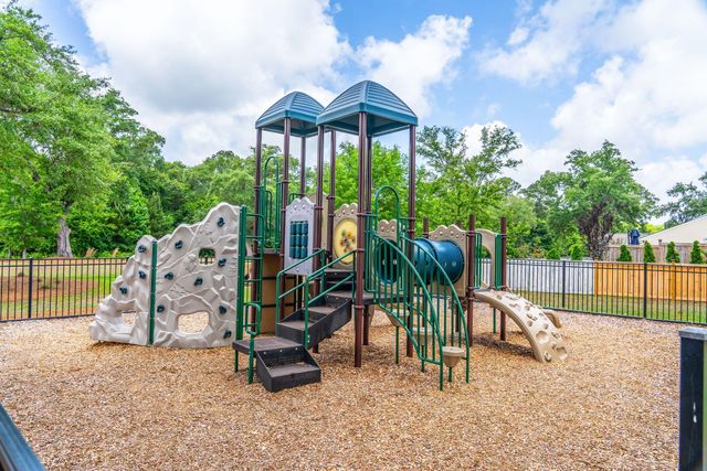 2101 Utsey Street, Johns Island, SC 29455