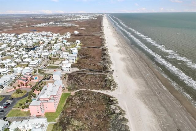 4903 State Hwy 361 104, Port Aransas, TX 78373