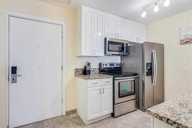 4903 State Hwy 361 104, Port Aransas, TX 78373