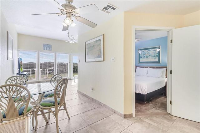 4903 State Hwy 361 104, Port Aransas, TX 78373