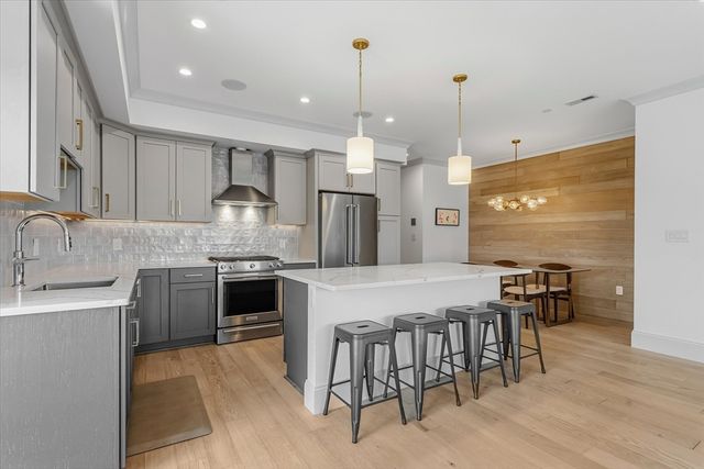 251 Minot Street 3, Boston, MA 02124