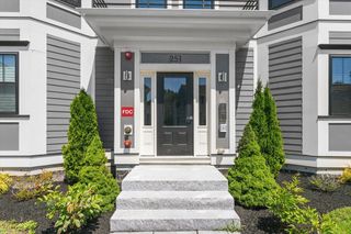 251 Minot Street 3, Boston, MA 02124
