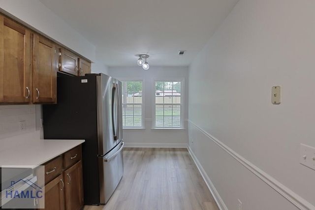 514 Creekview Drive, Hinesville, GA 31313