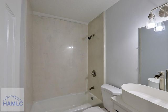 514 Creekview Drive, Hinesville, GA 31313