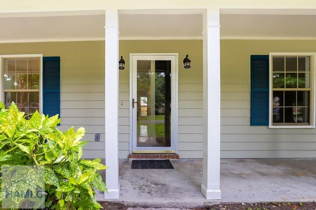 514 Creekview Drive, Hinesville, GA 31313