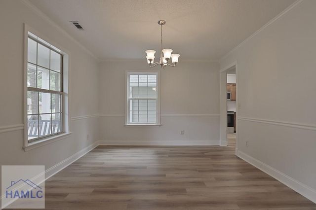 514 Creekview Drive, Hinesville, GA 31313