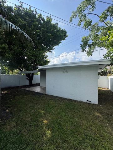 2311 NW 15th Street Rear, Miami, FL 33125