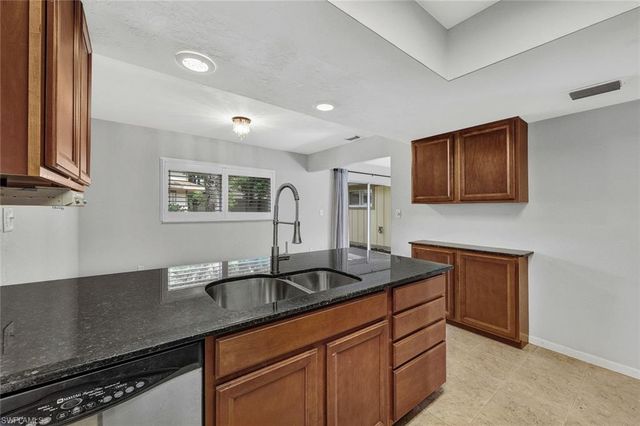 4280 Island CIR # A, Fort Myers, FL 33919