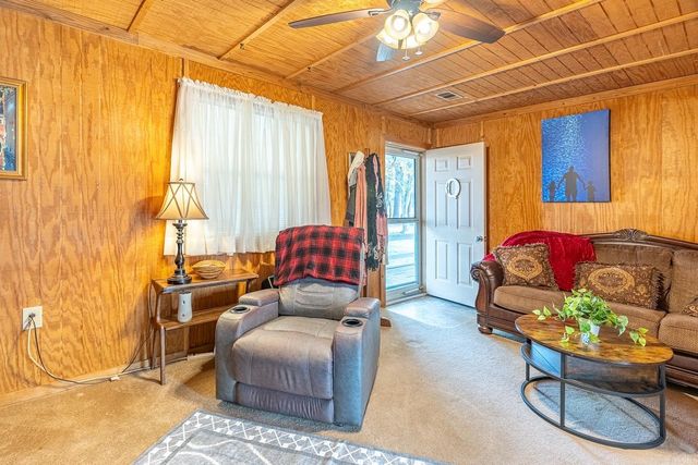 5517 Pacific Rd, Jonesboro, AR 72401