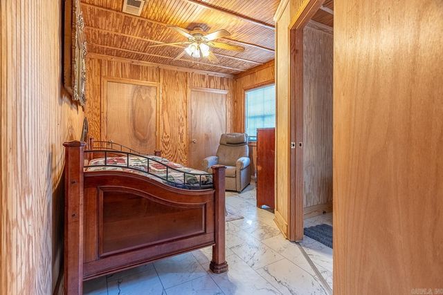 5517 Pacific Rd, Jonesboro, AR 72401