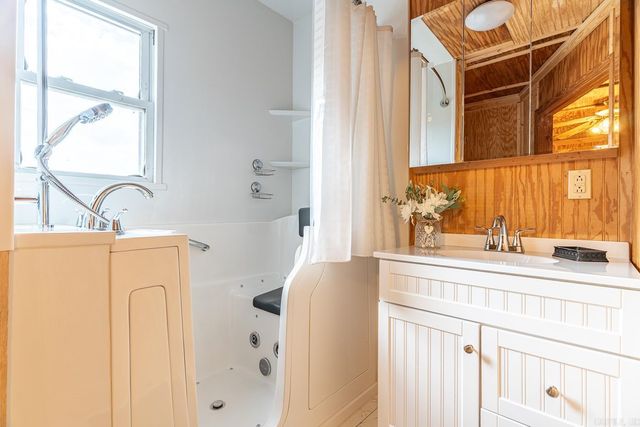 5517 Pacific Rd, Jonesboro, AR 72401