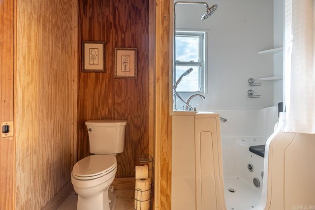 5517 Pacific Rd, Jonesboro, AR 72401