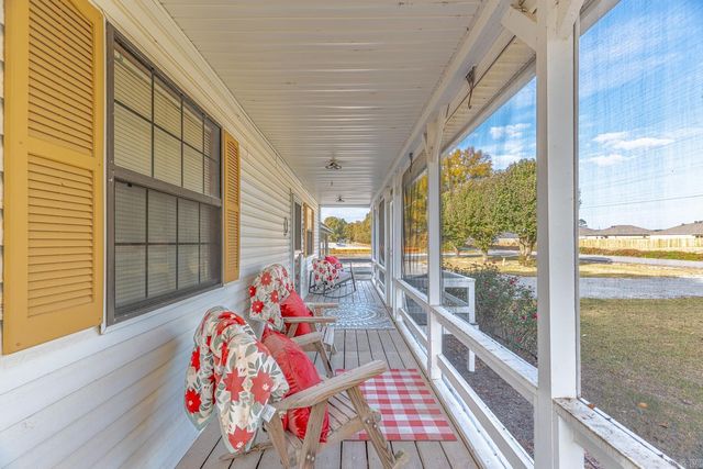 5517 Pacific Rd, Jonesboro, AR 72401