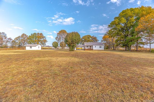 5517 Pacific Rd, Jonesboro, AR 72401