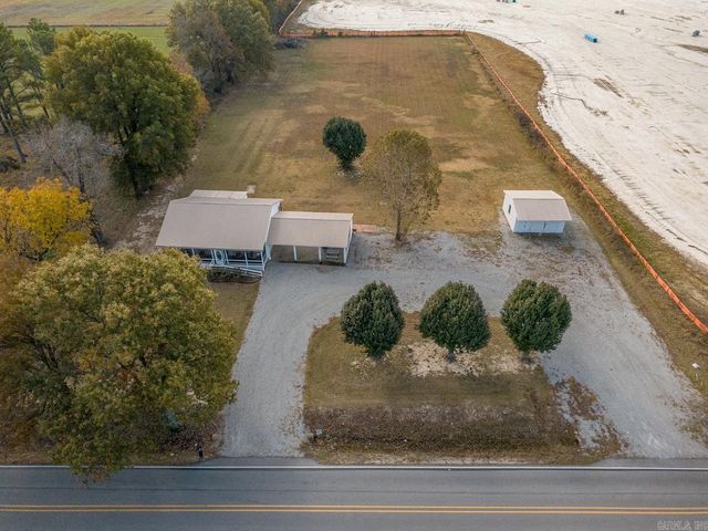 5517 Pacific Rd, Jonesboro, AR 72401