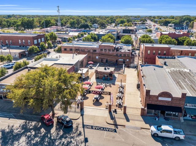 115 Main Street, Ennis, TX 75119