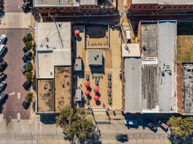 115 Main Street, Ennis, TX 75119