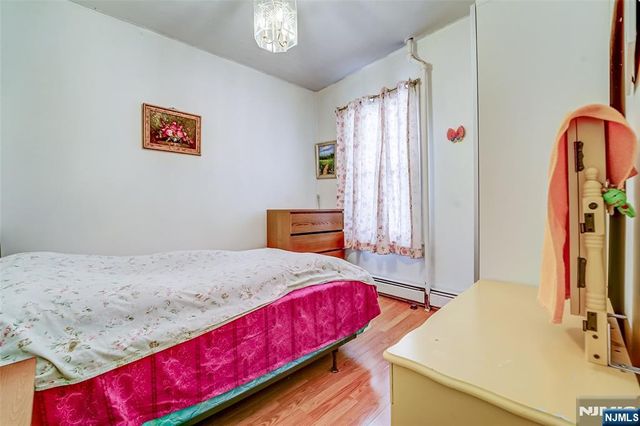 313 Warren Street, Harrison, NJ 07029