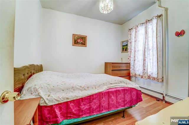 313 Warren Street, Harrison, NJ 07029