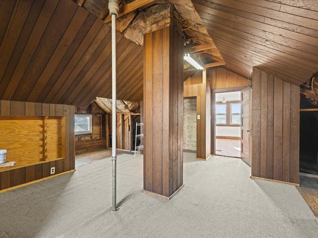 2710 Kinsey Street, Rockford, IL 61109