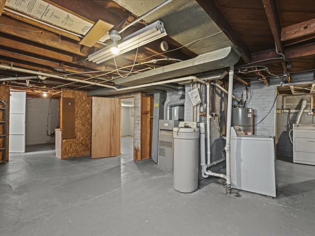 2710 Kinsey Street, Rockford, IL 61109