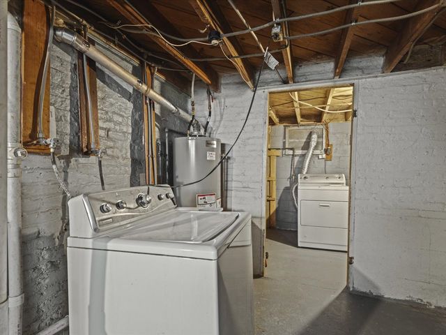 2710 Kinsey Street, Rockford, IL 61109