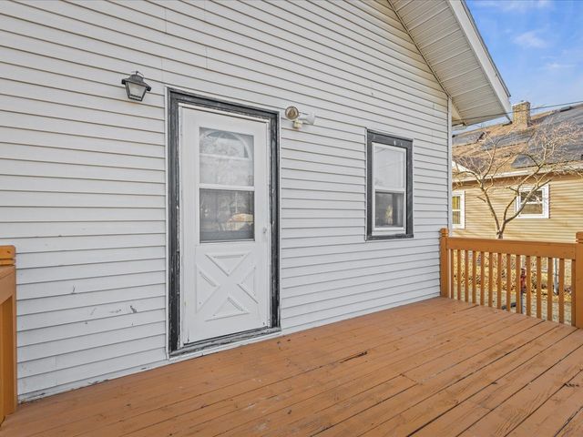 2710 Kinsey Street, Rockford, IL 61109