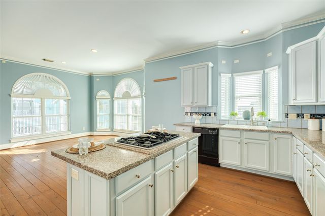 8407 Teichman Road, Galveston, TX 77554