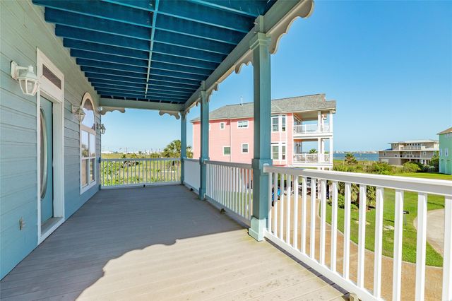 8407 Teichman Road, Galveston, TX 77554