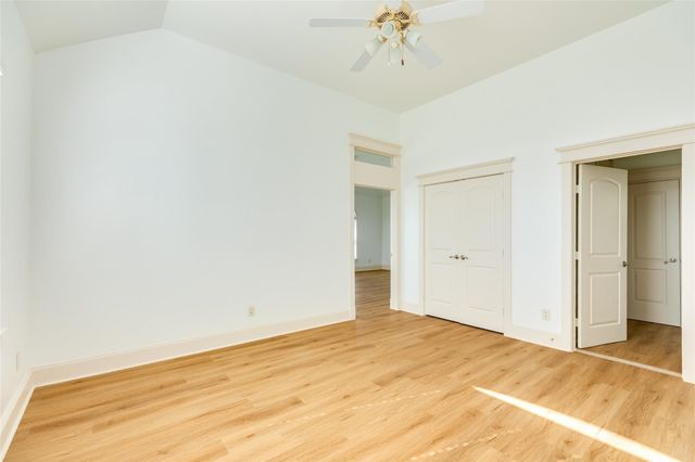 8407 Teichman Road, Galveston, TX 77554