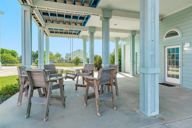 8407 Teichman Road, Galveston, TX 77554